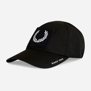 Laurel wreath branded cap - black