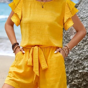 Tweedelige Set met Fladdermouwen en Losvallende Shorts – Livana