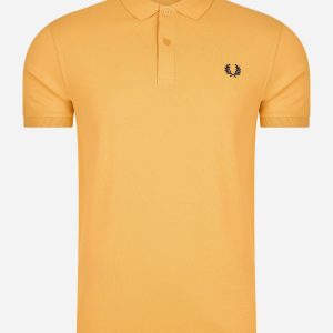 Plain fred perry shirt - golden hour