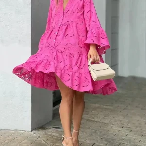 Comfortabele Zomerjurk met Kraag en V-hals – Sarah