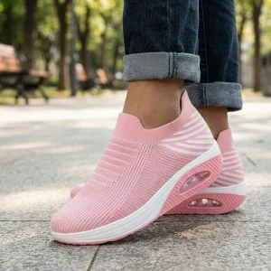 Slip On Sneaker Met Wedgezool - Felicia