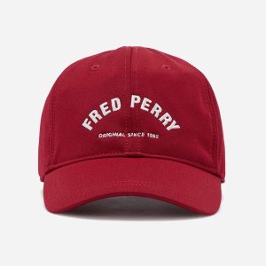 Arch branded tricot cap - blood