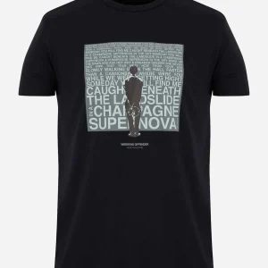 Oasis supernova - black
